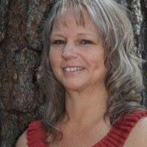 Meet your Posher, Kendra